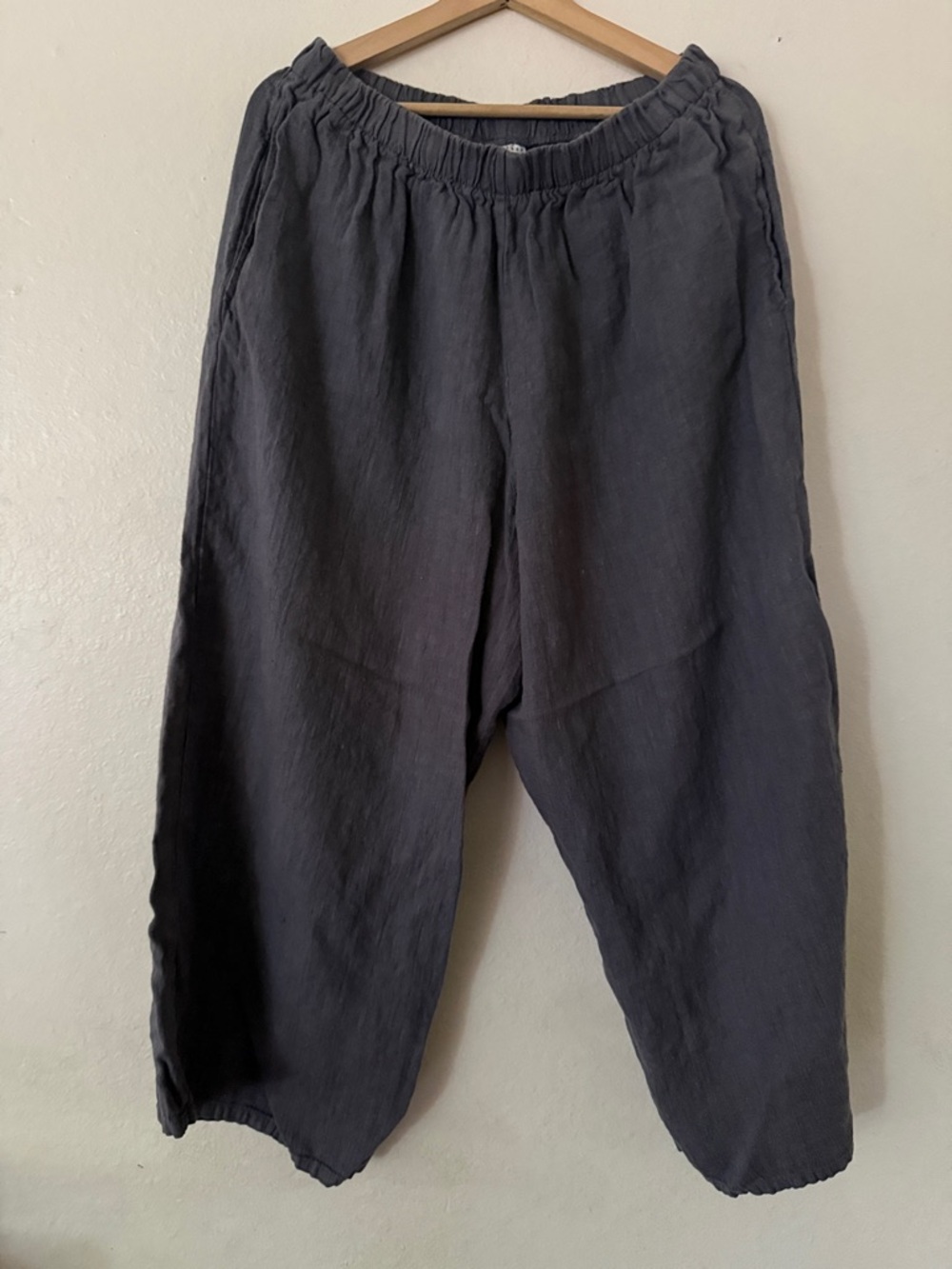 bryn Walker Men's Loose Elastic-Waist Pants - Charcoal Gray